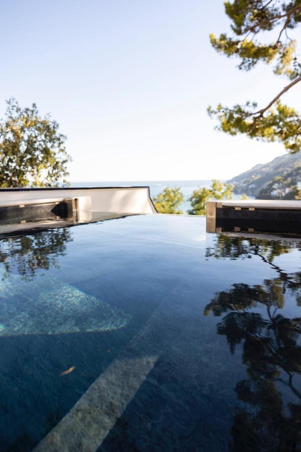 Decori Suites Amalfi Coast - Free Parking Vietri sul Mare Exterior photo