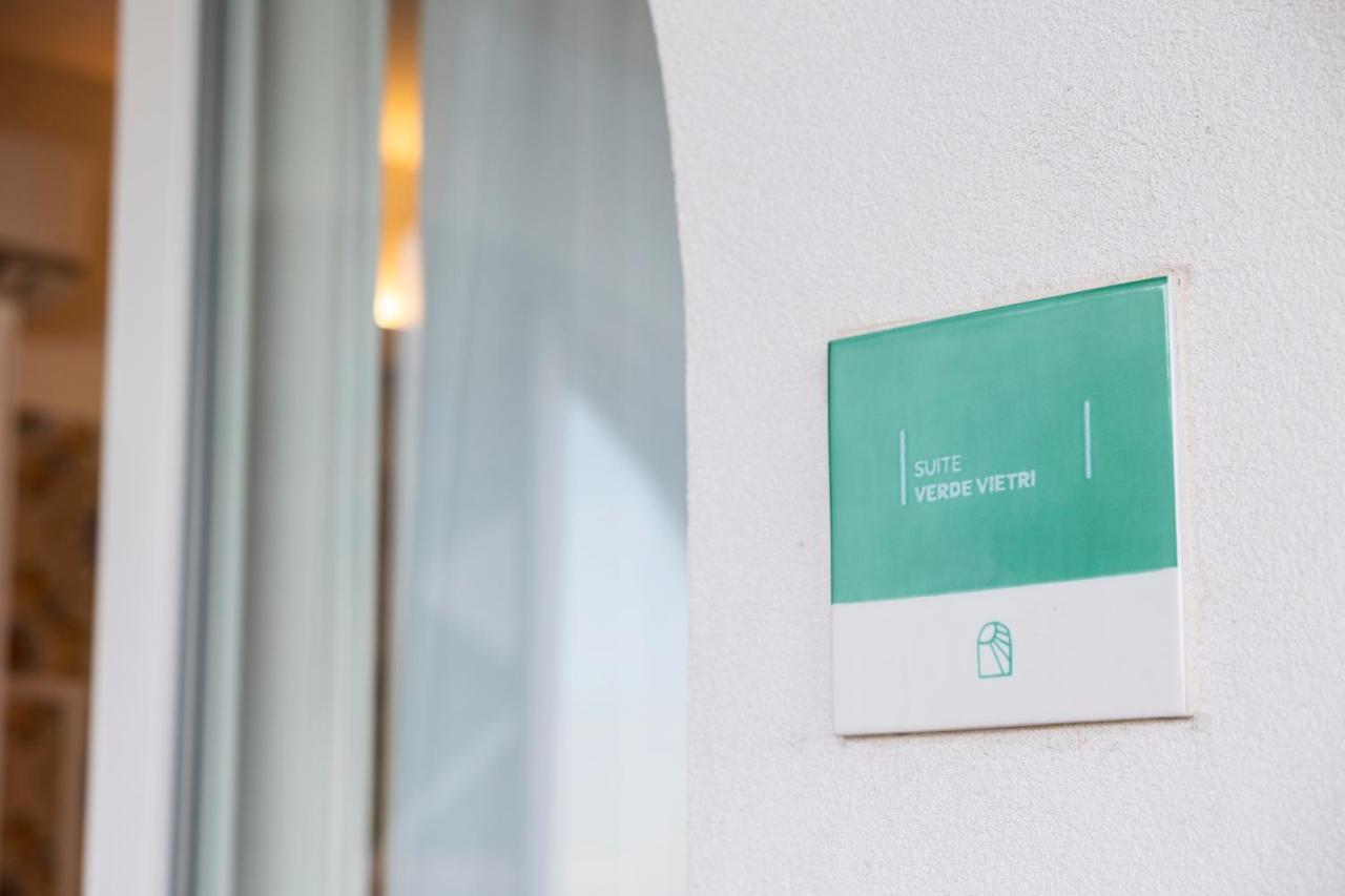 Decori Suites Amalfi Coast - Free Parking Vietri sul Mare Exterior photo