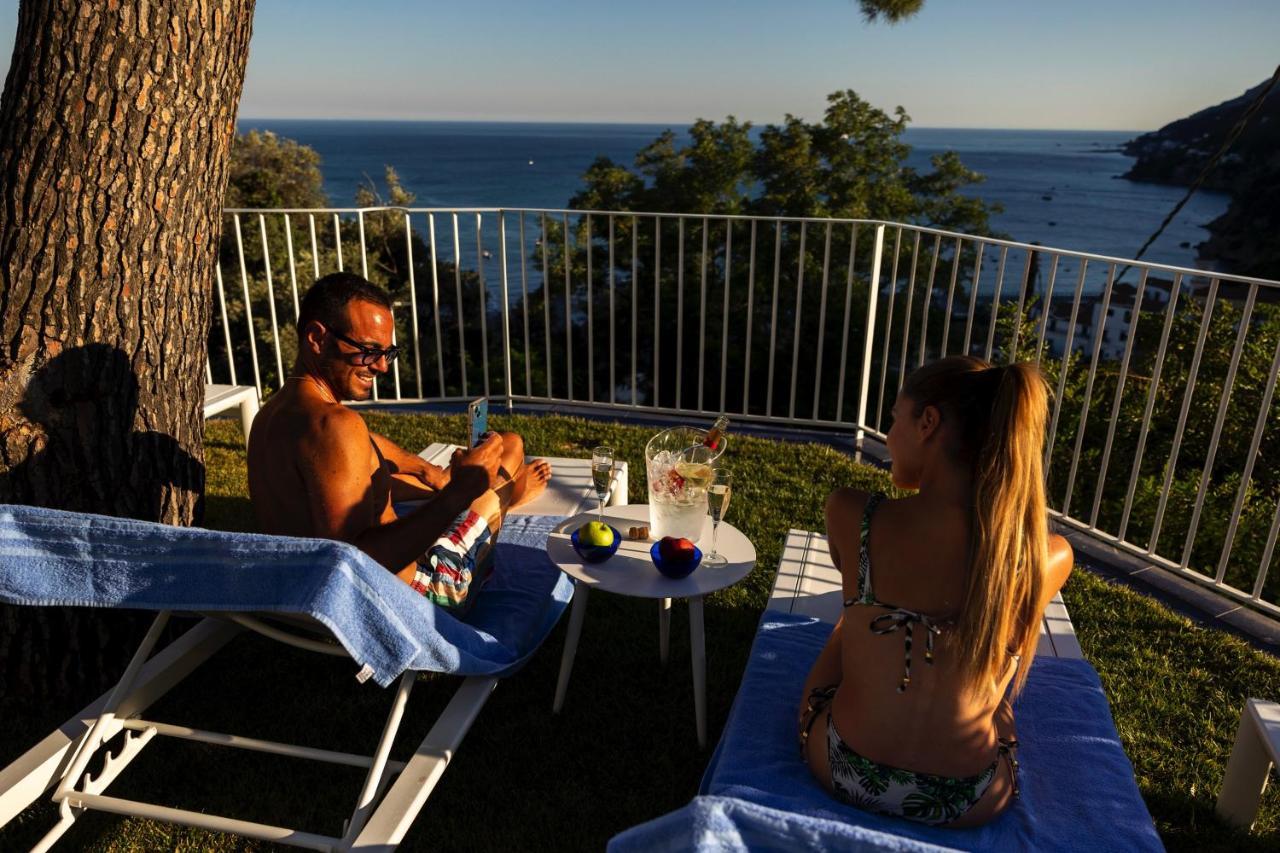 Decori Suites Amalfi Coast - Free Parking Vietri sul Mare Exterior photo